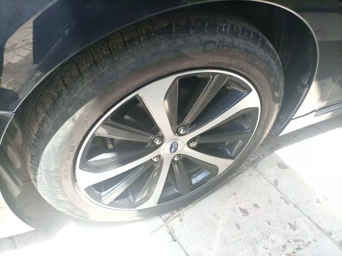 tyre0