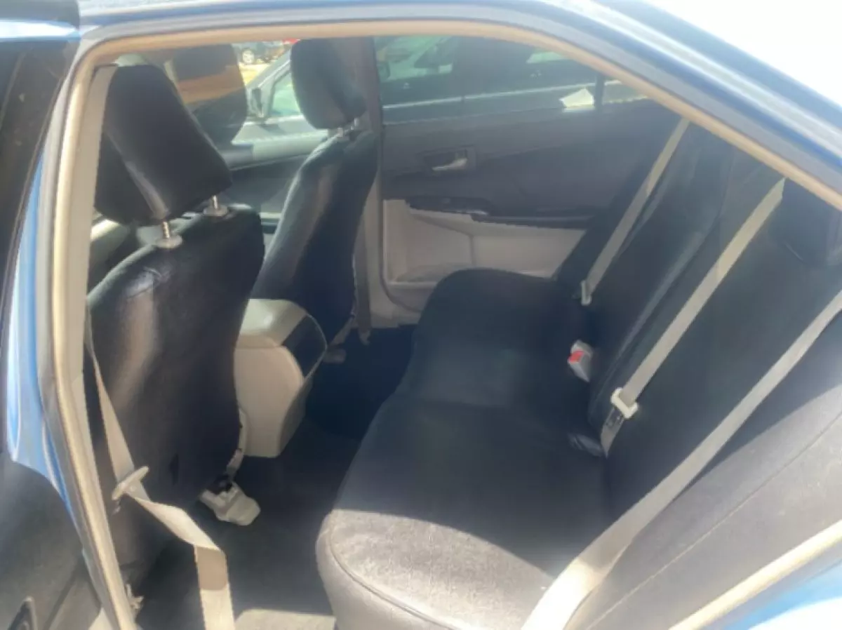 interiorBack