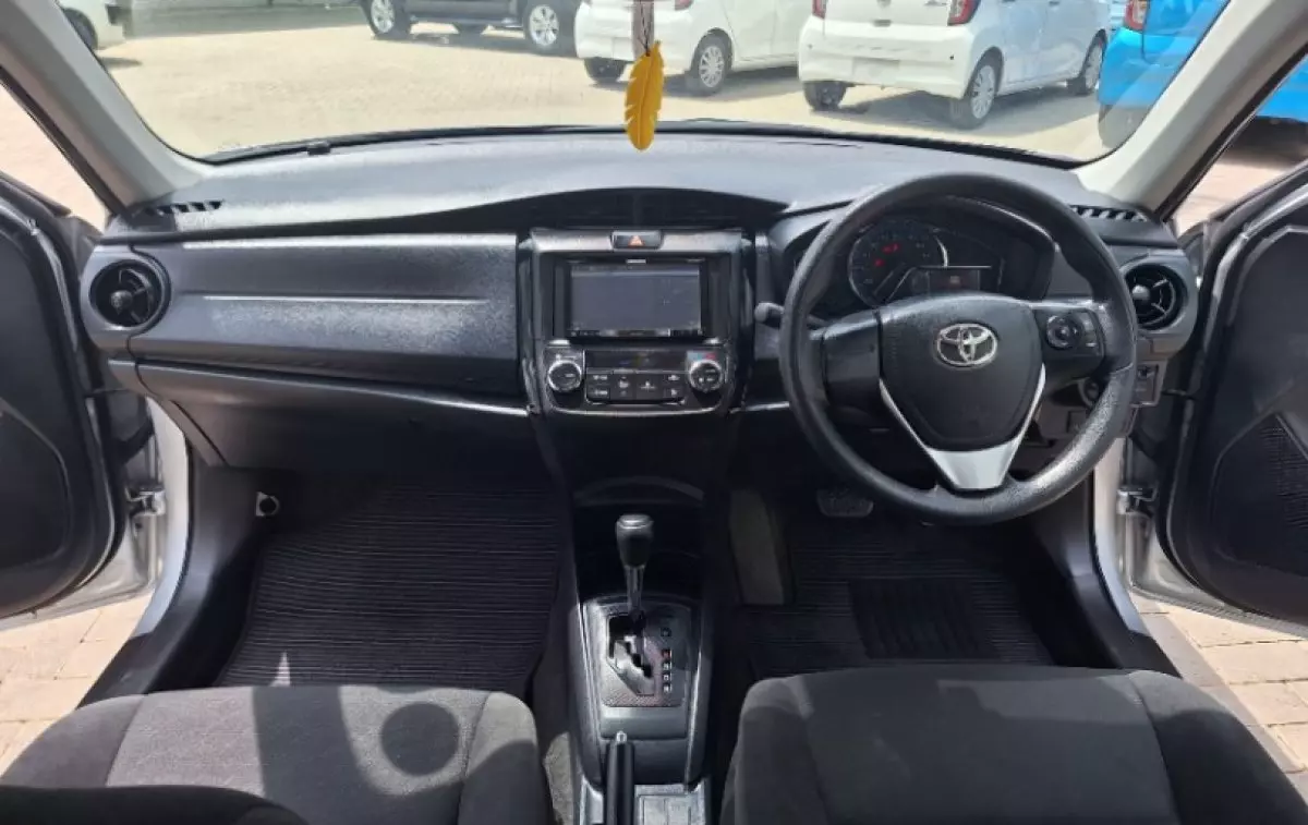 interiorFront