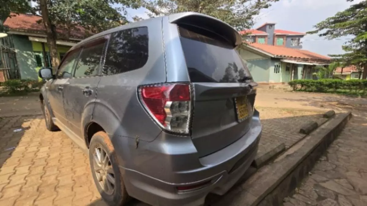 Subaru Forester   - 2010