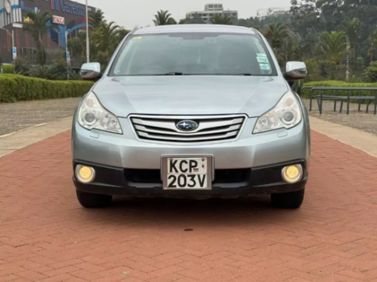 Subaru Outback - 2011