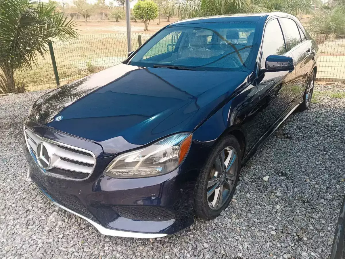 Mercedes-Benz E 350 - 2016