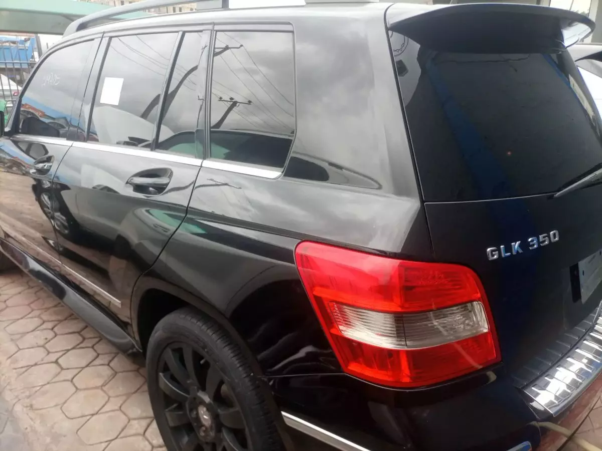 car Back
