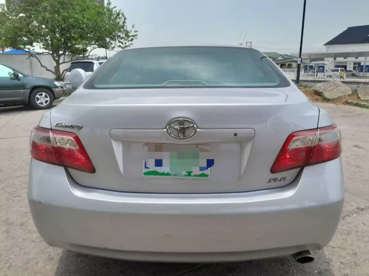 car Back