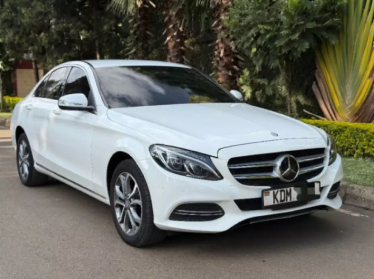 Mercedes-Benz C 200 - 2015