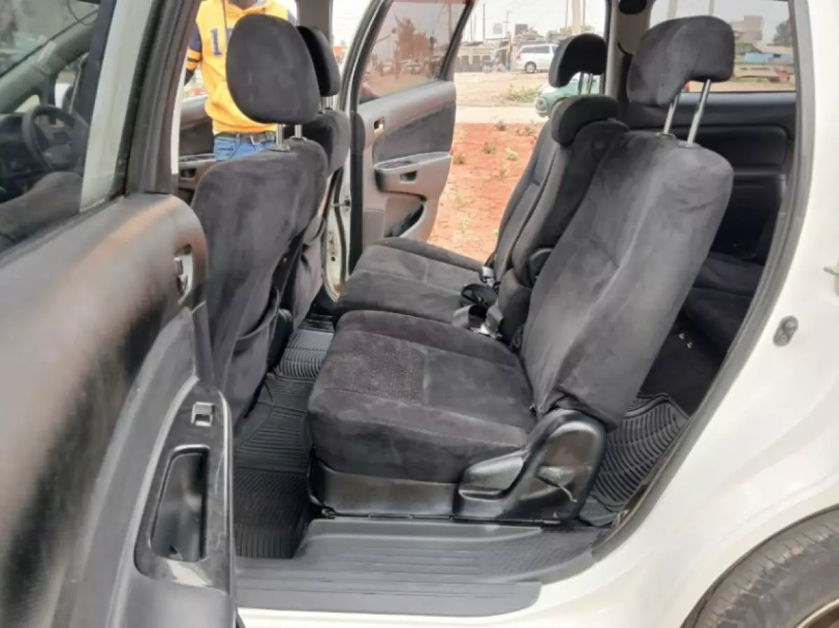 interiorBack