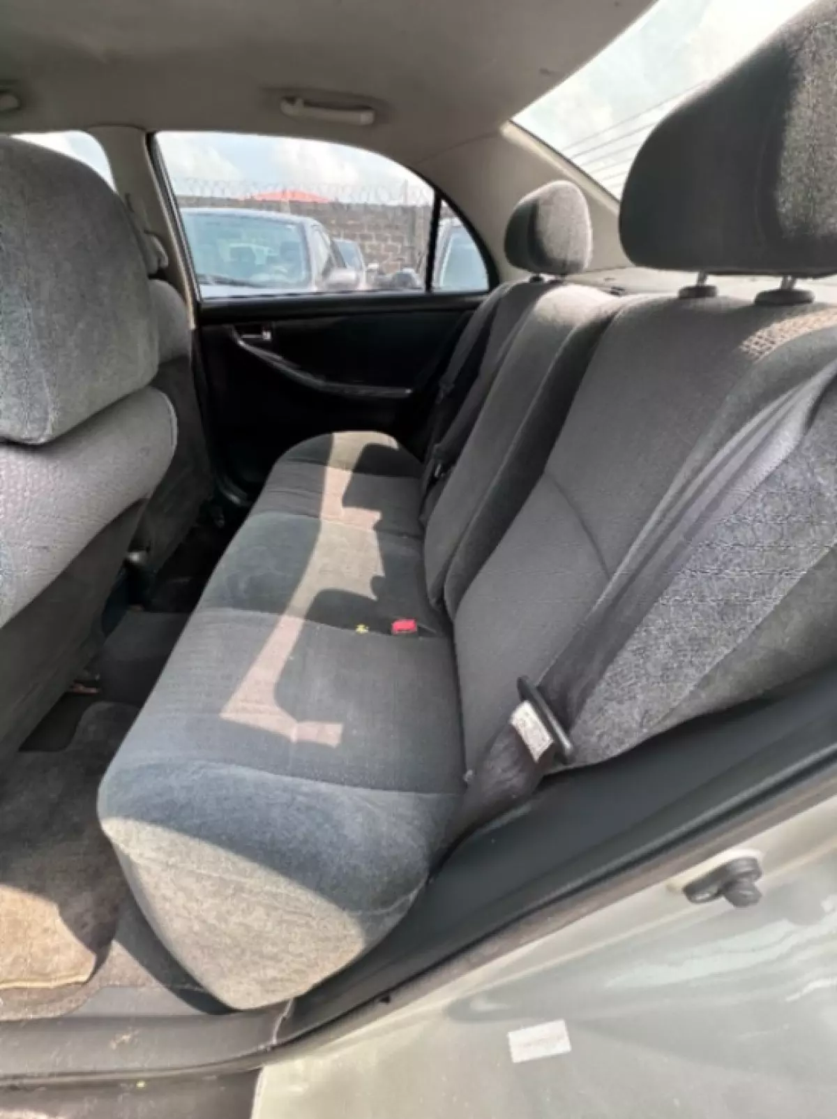 interiorBack