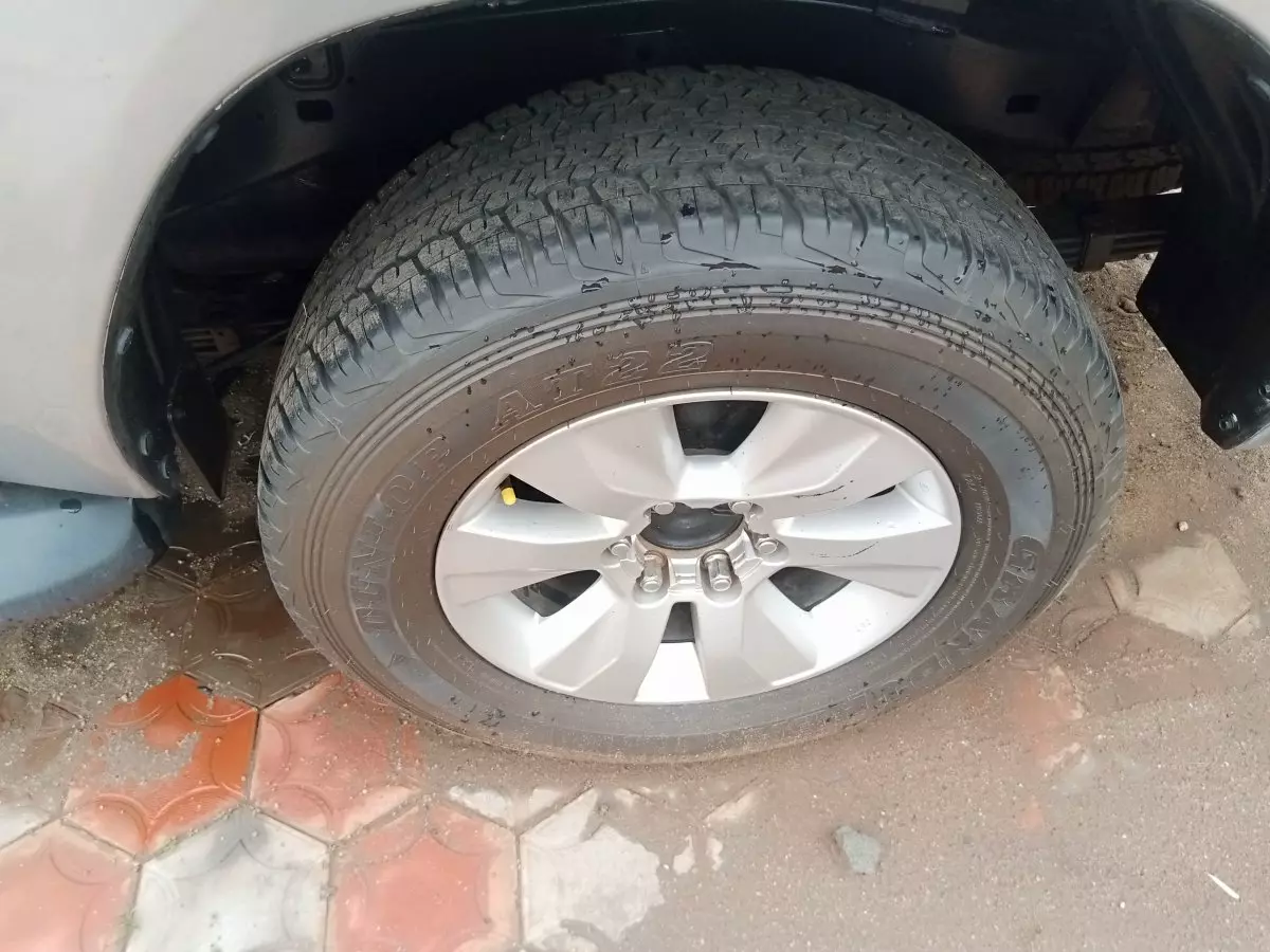 tyre1