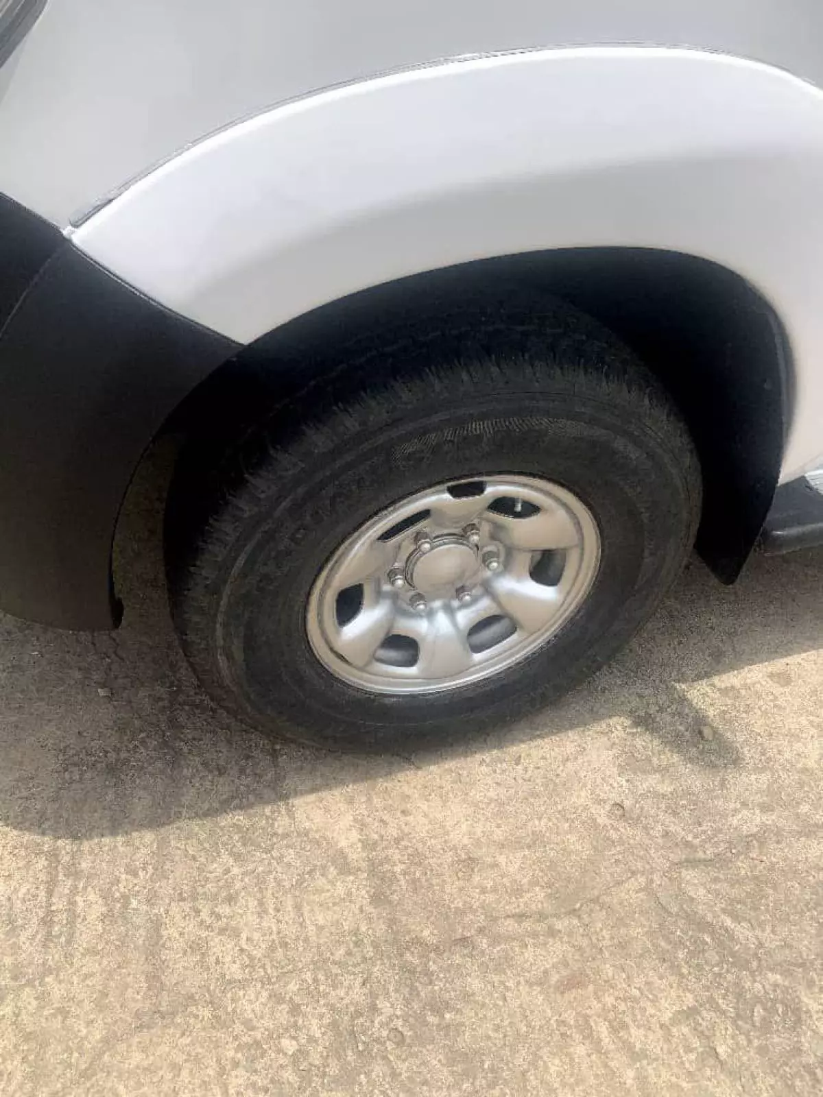 tyre1