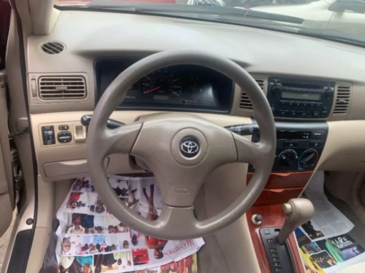 interiorFront