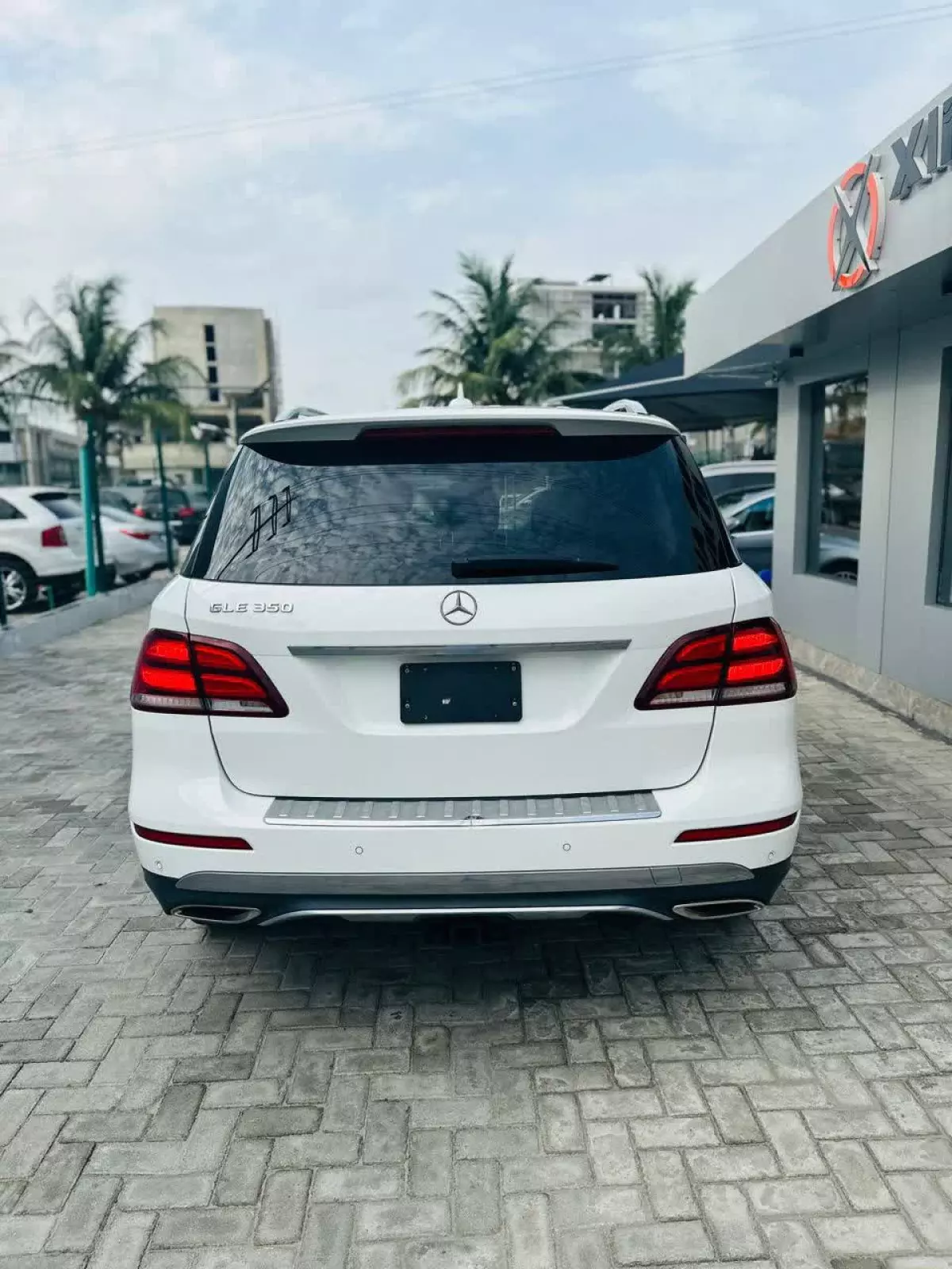 car Back
