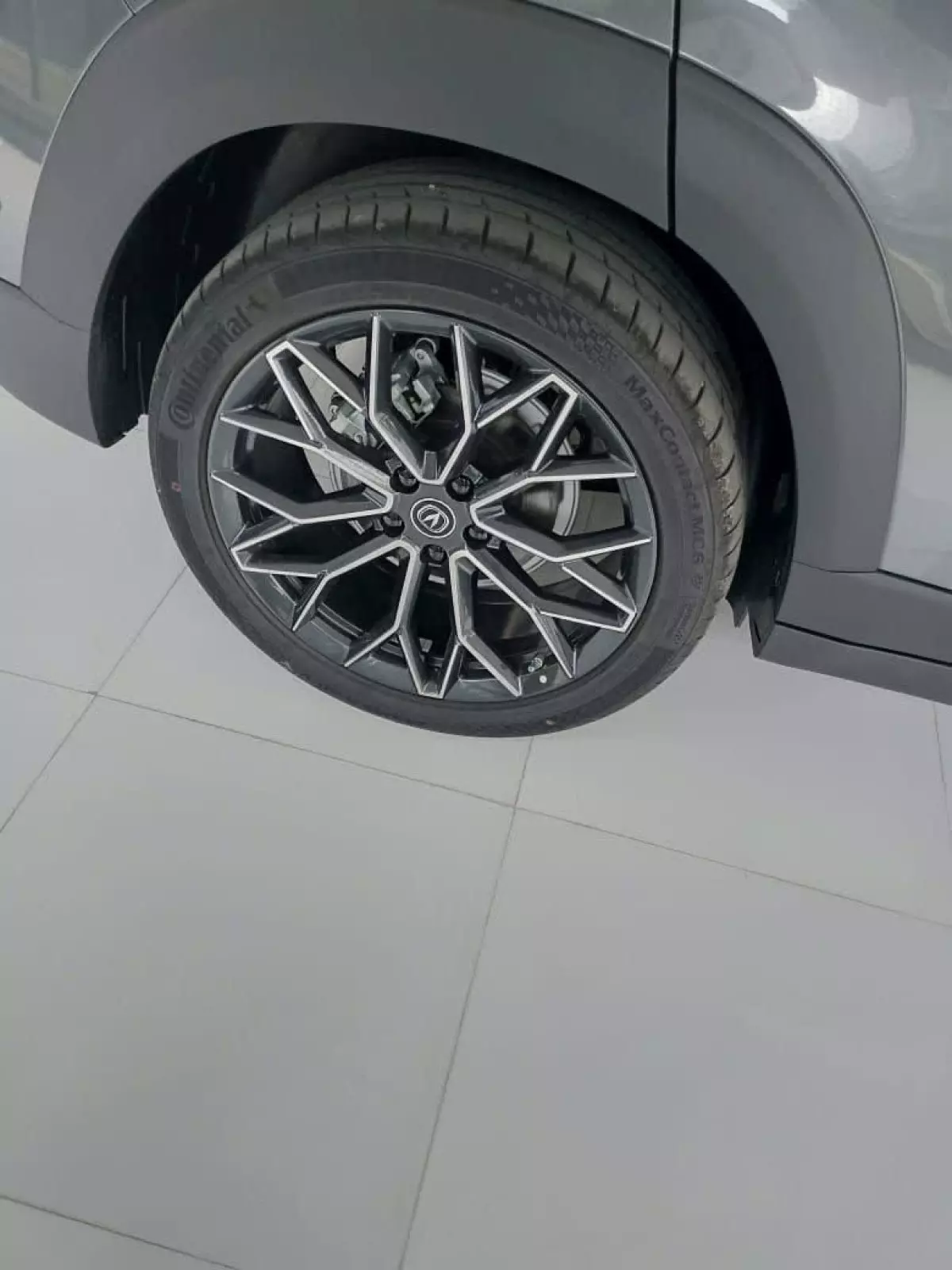 tyre1