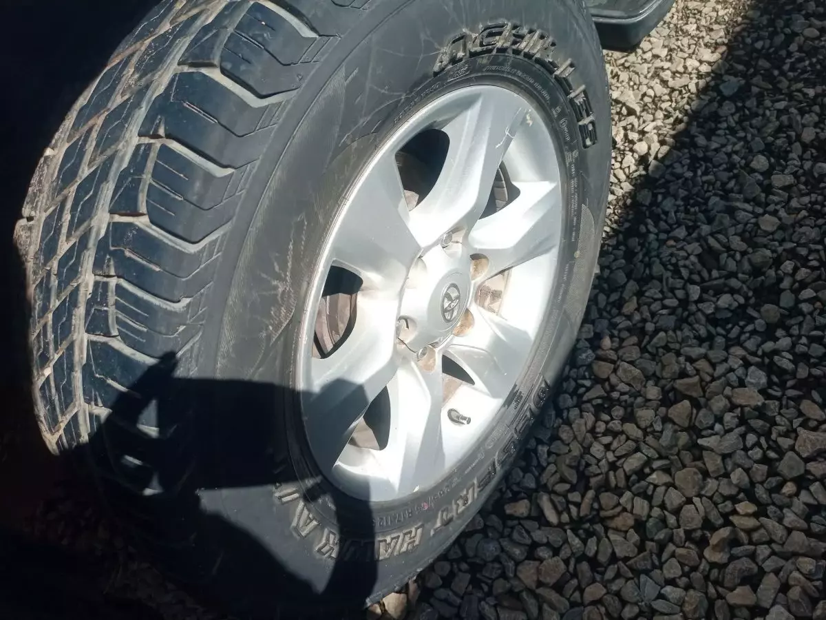 tyre0