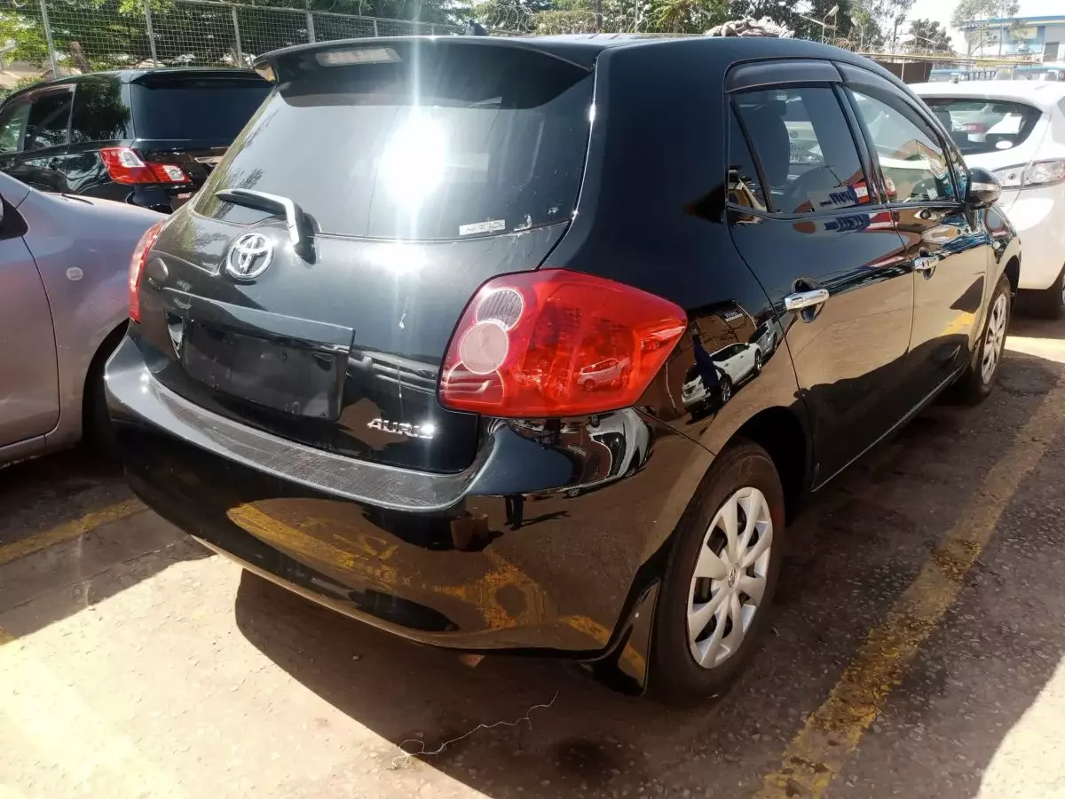 Toyota Auris - 2009