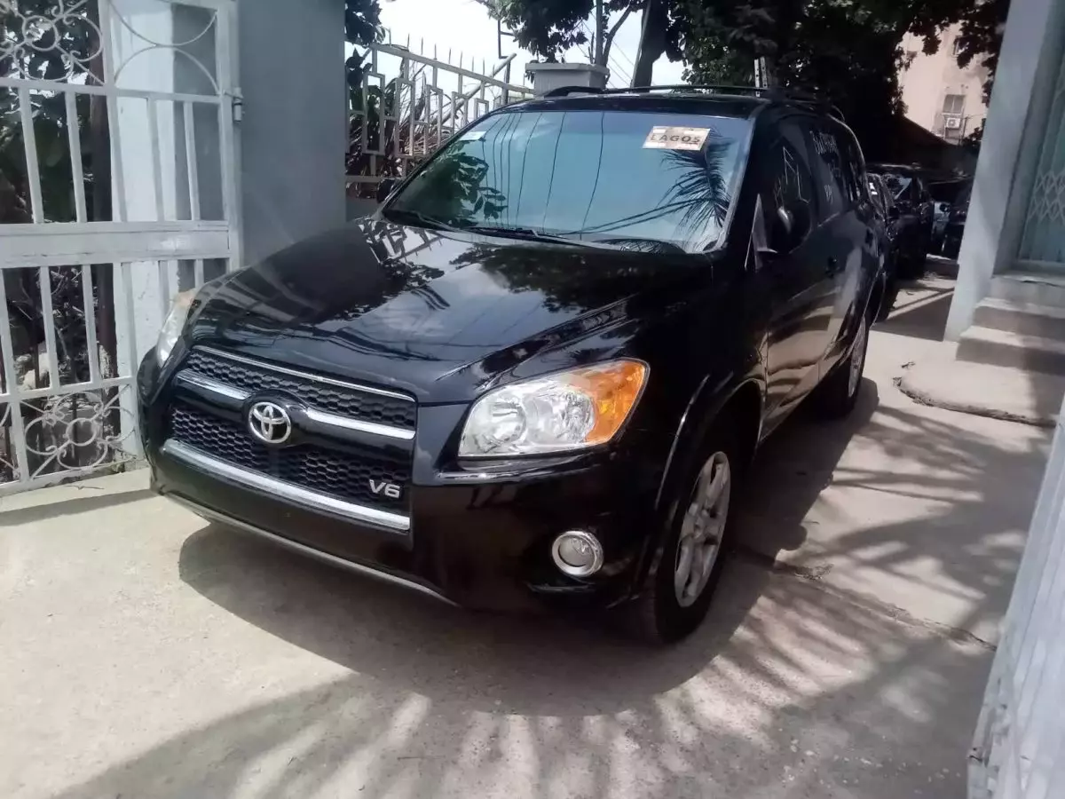 Car Right Front