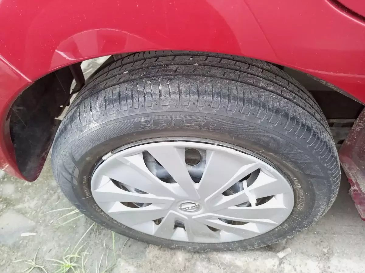tyre1