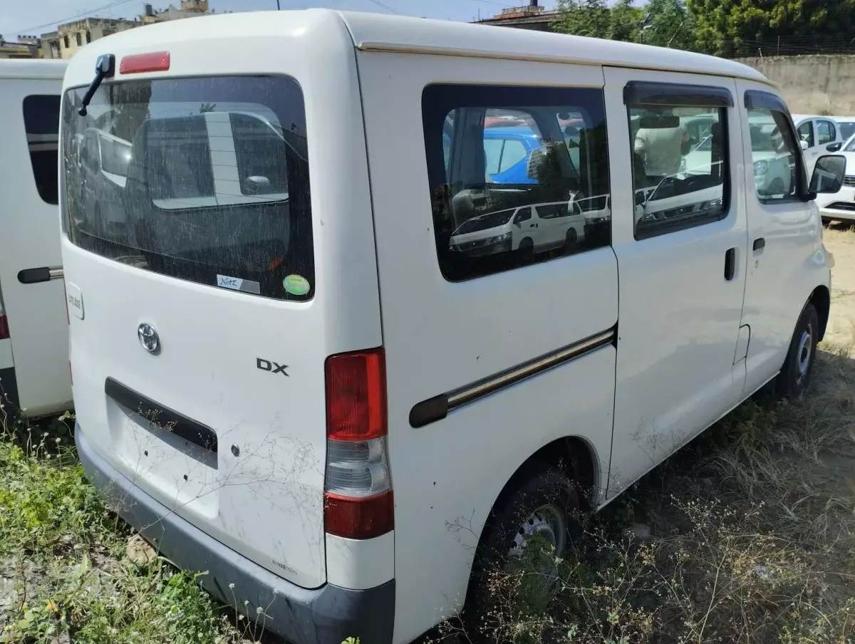 car Left