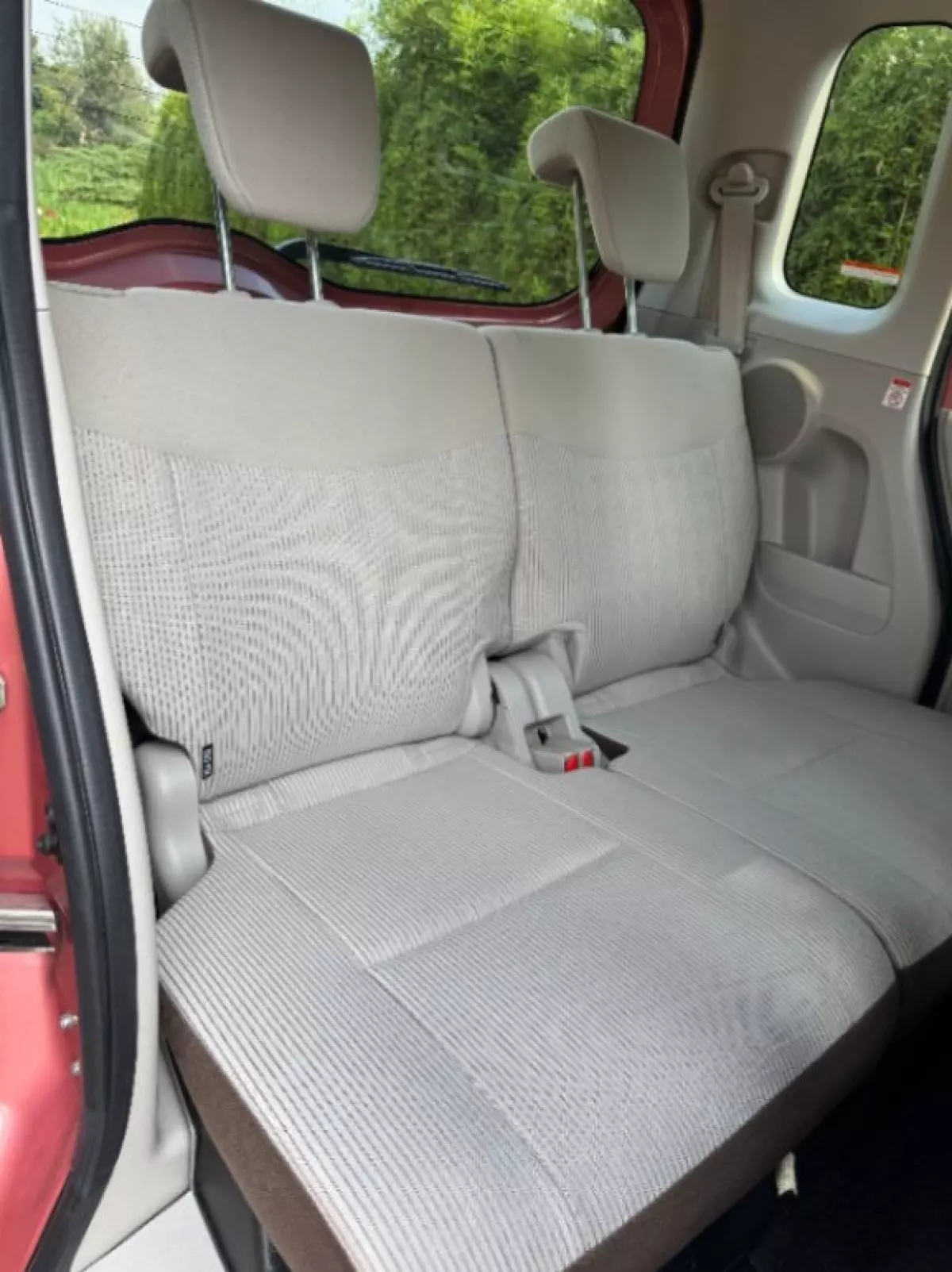 interiorBack
