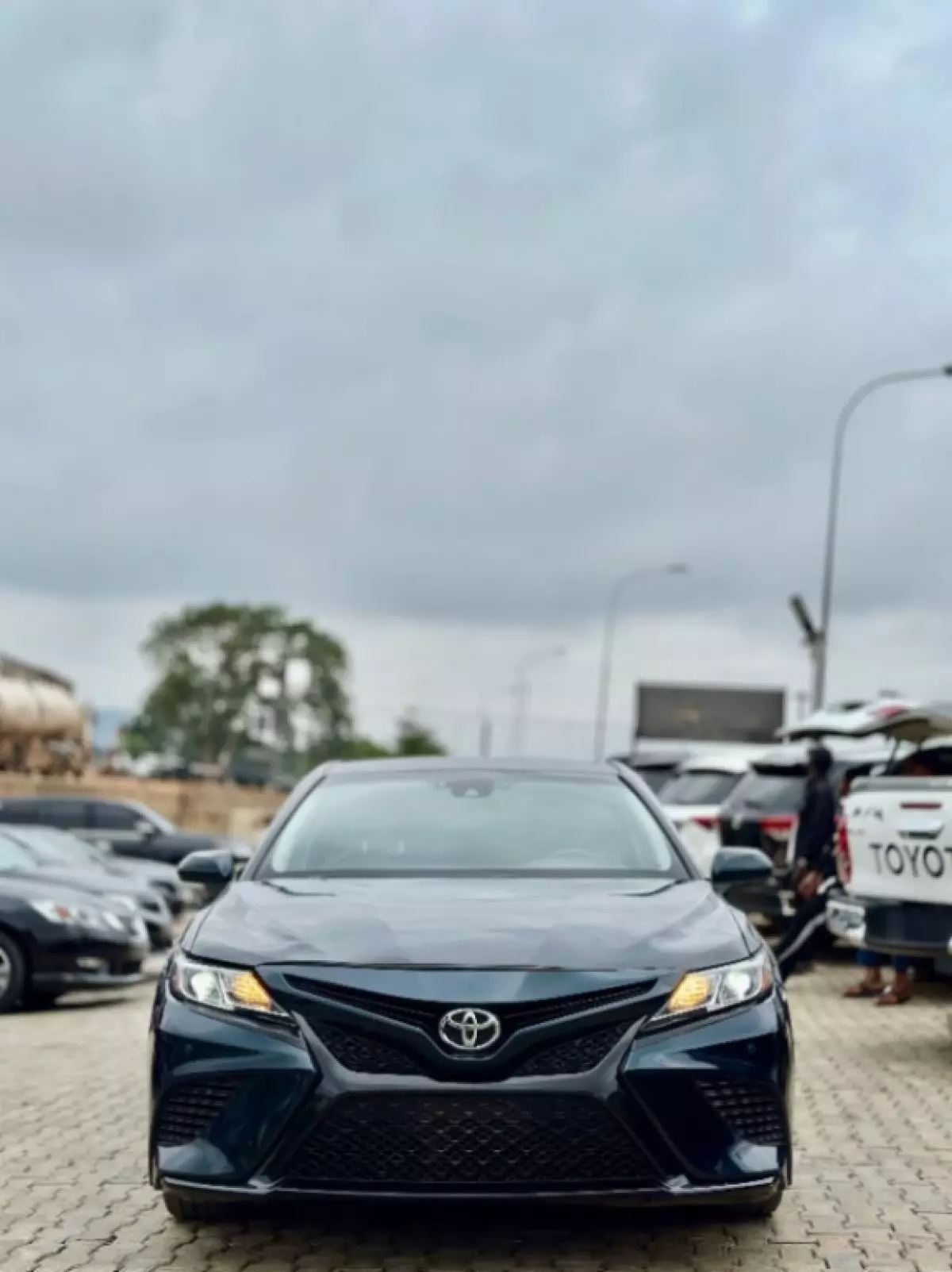 Toyota Camry - 2018