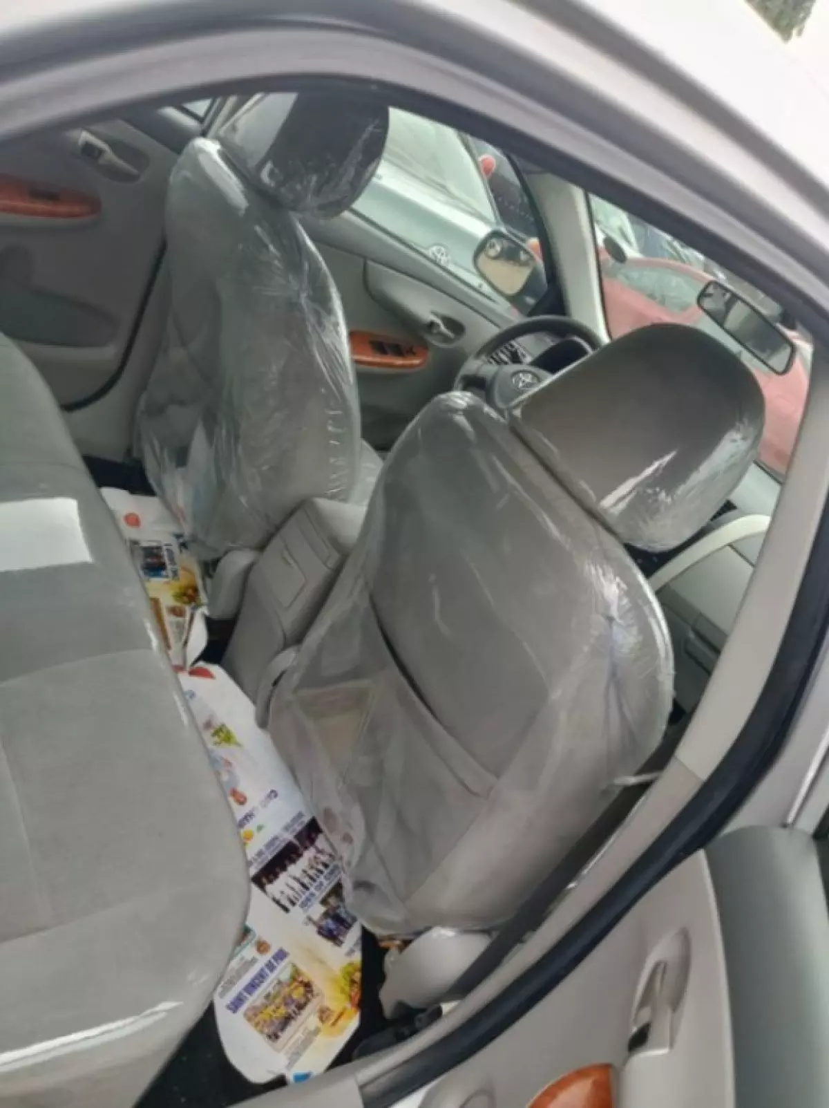 interiorBack