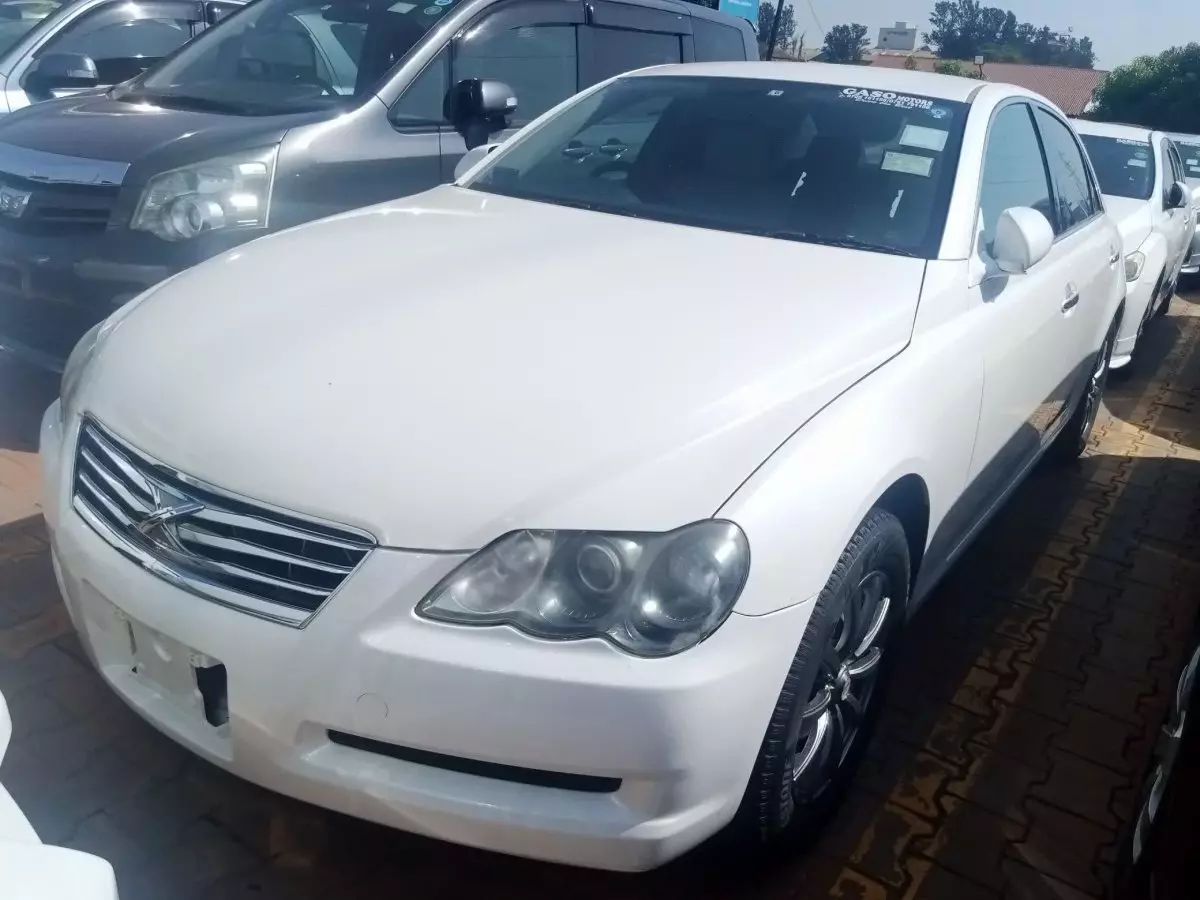 Toyota Mark X - 2009