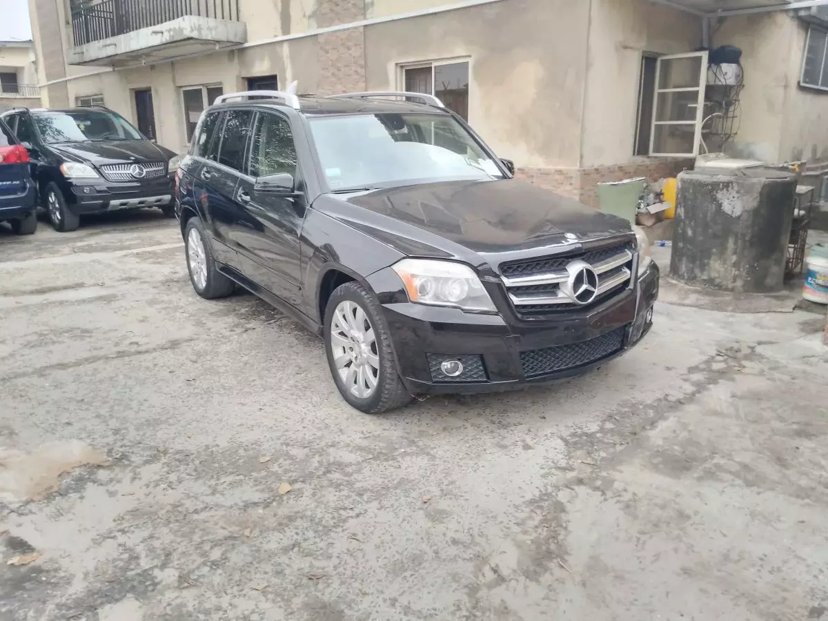 Mercedes-Benz GLK 350 - 2012