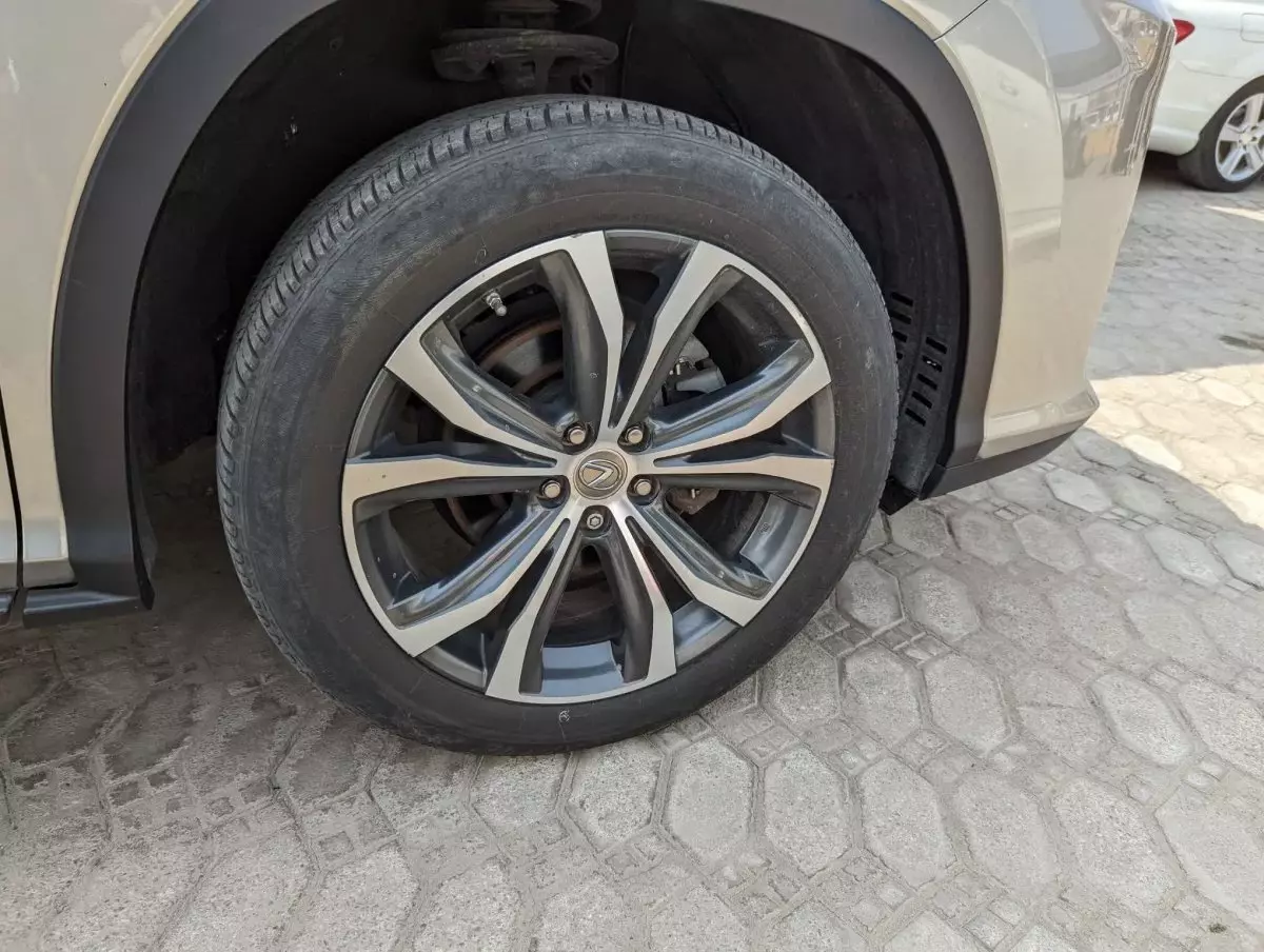 tyre3