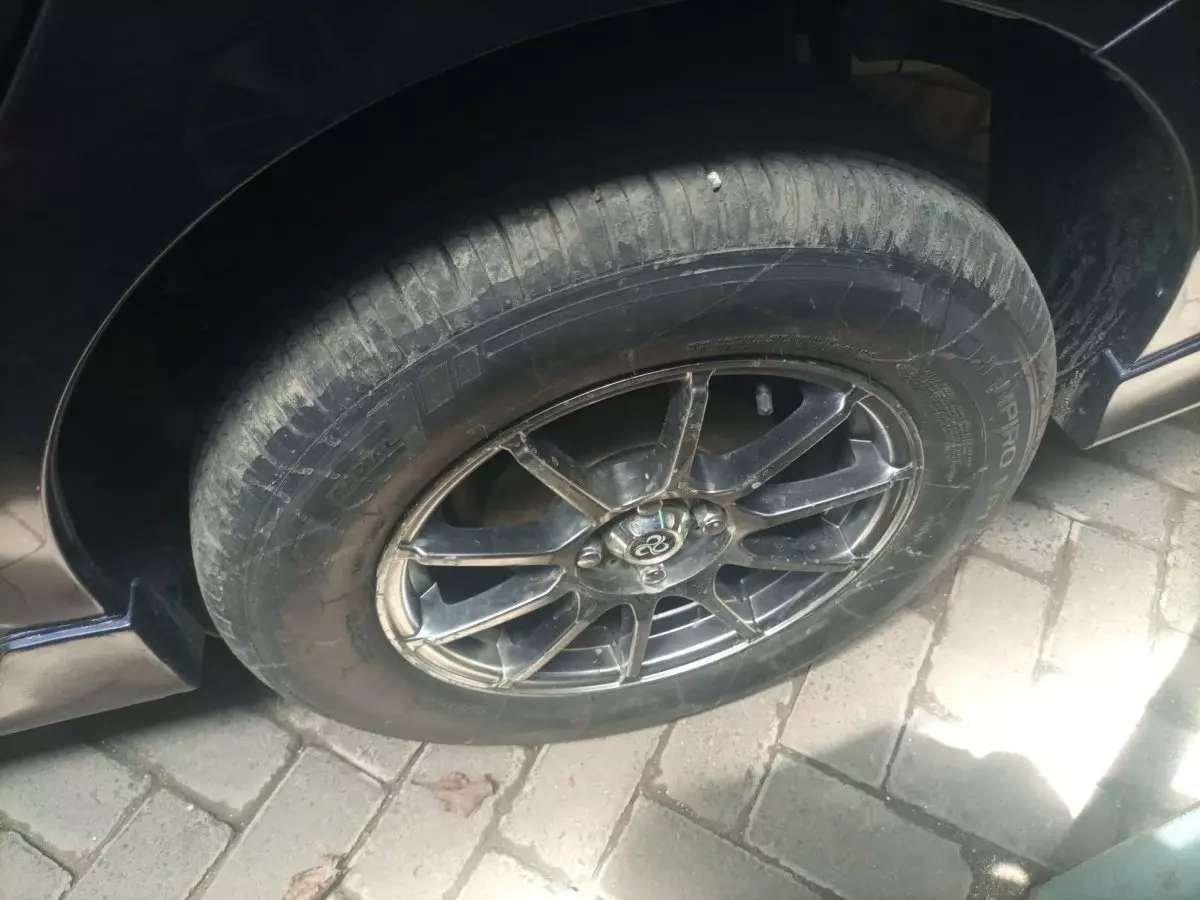 tyre3
