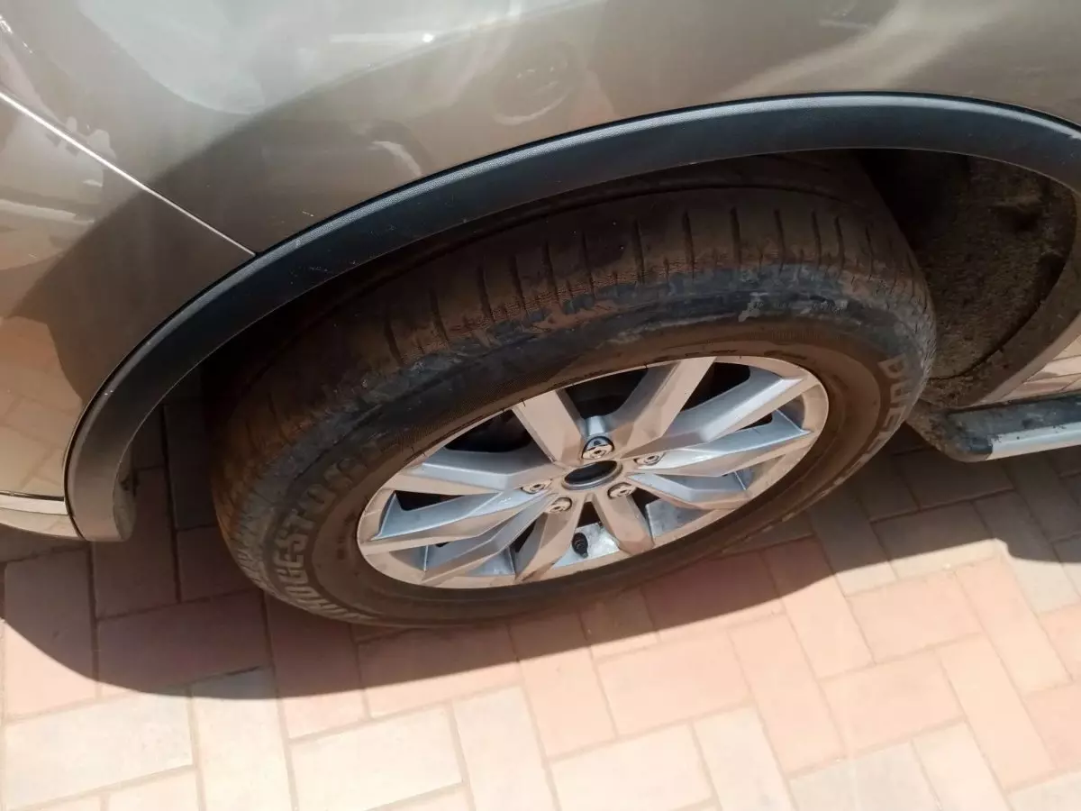 tyre3