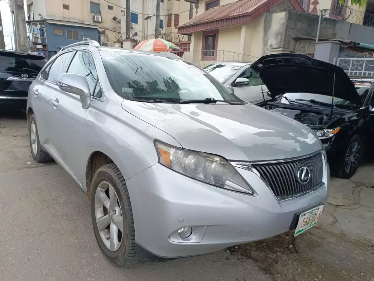car Left