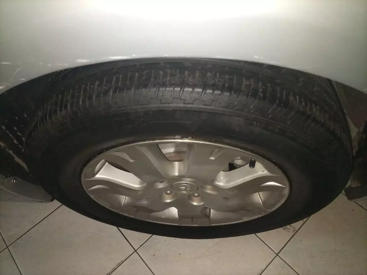 tyre3
