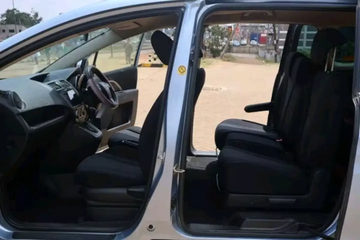 interiorBack