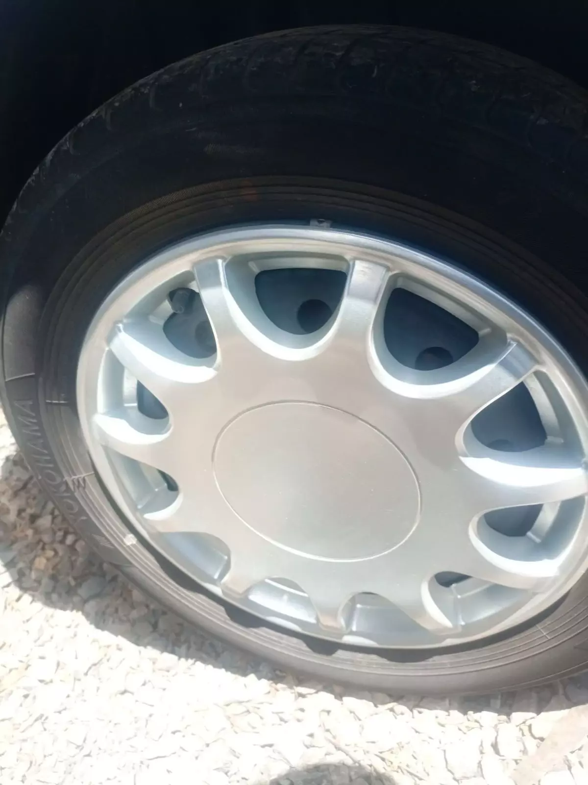tyre2