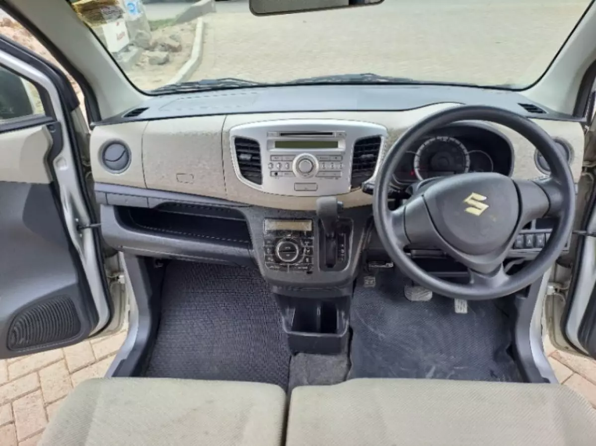 interiorBack