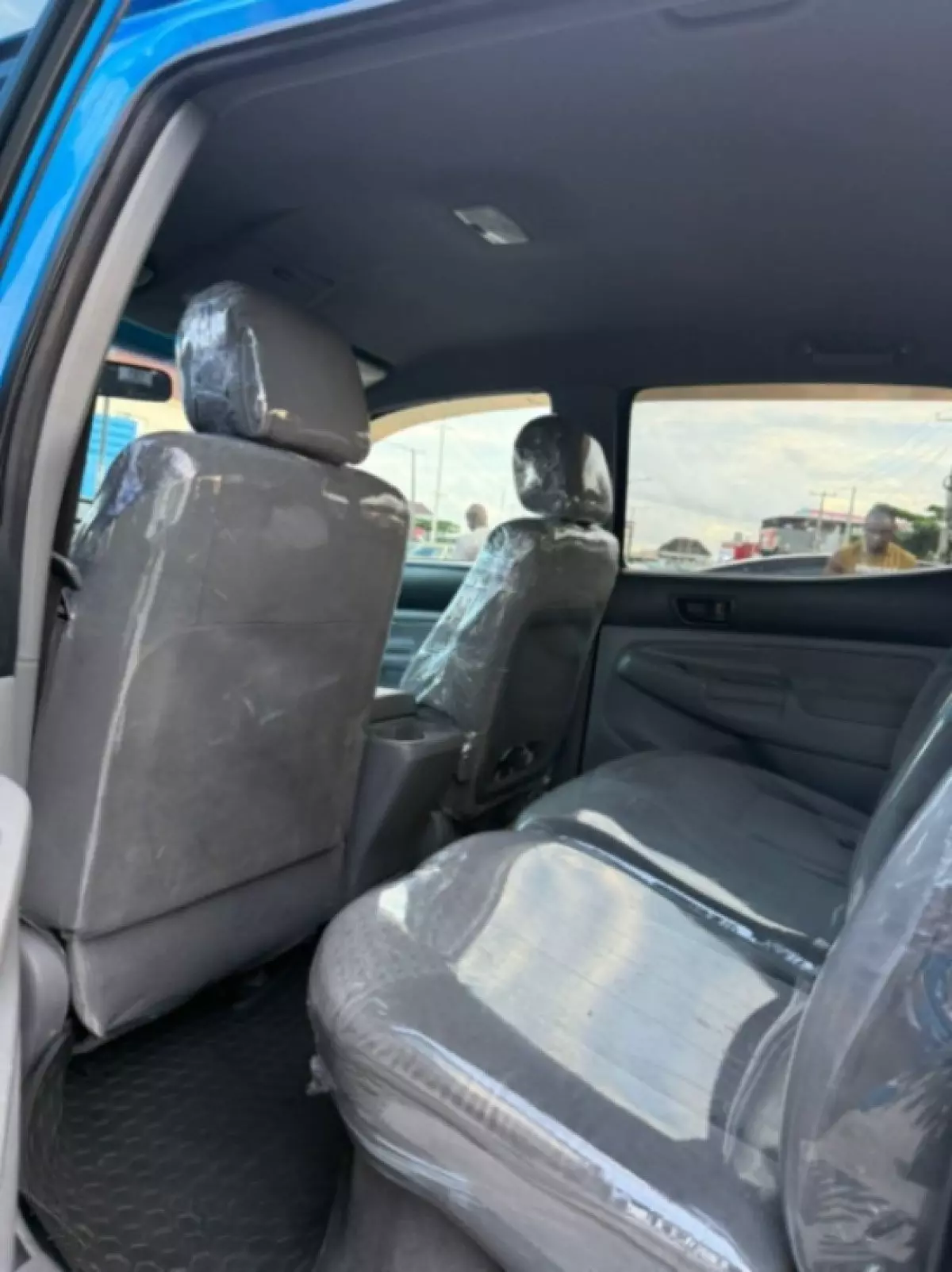 interiorBack