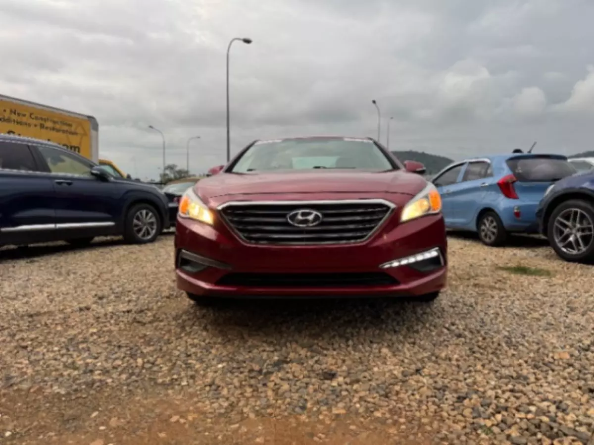 Hyundai Sonata - 2015