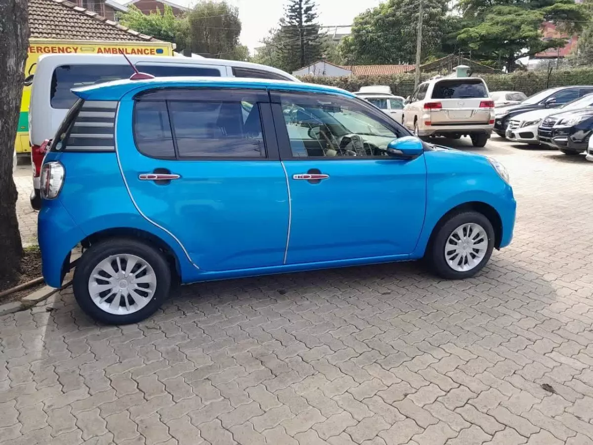 car Left Back