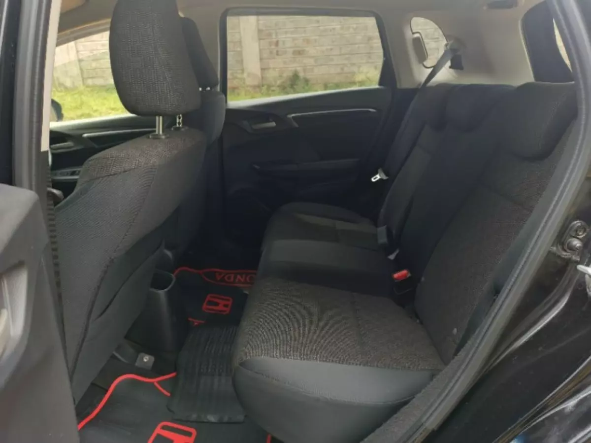 interiorBack