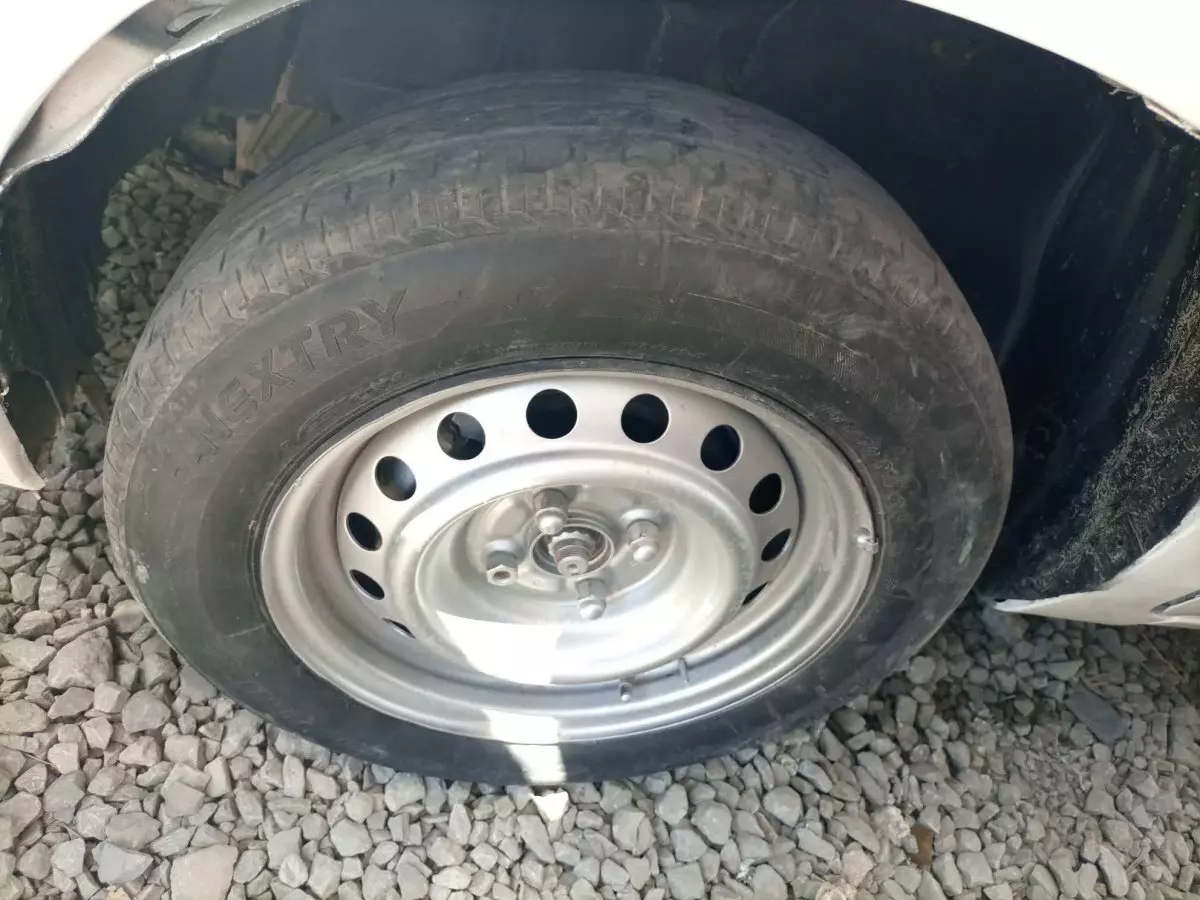 tyre1