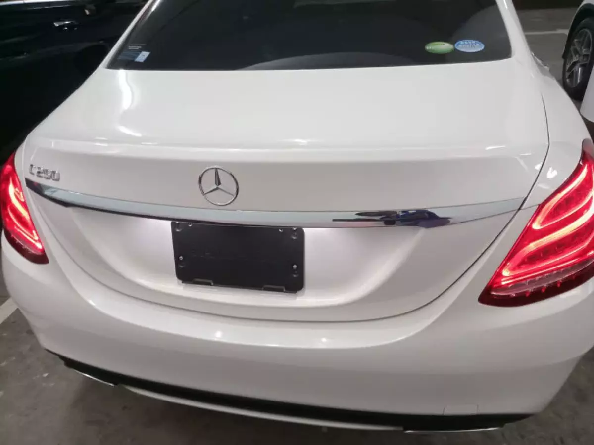 car Back