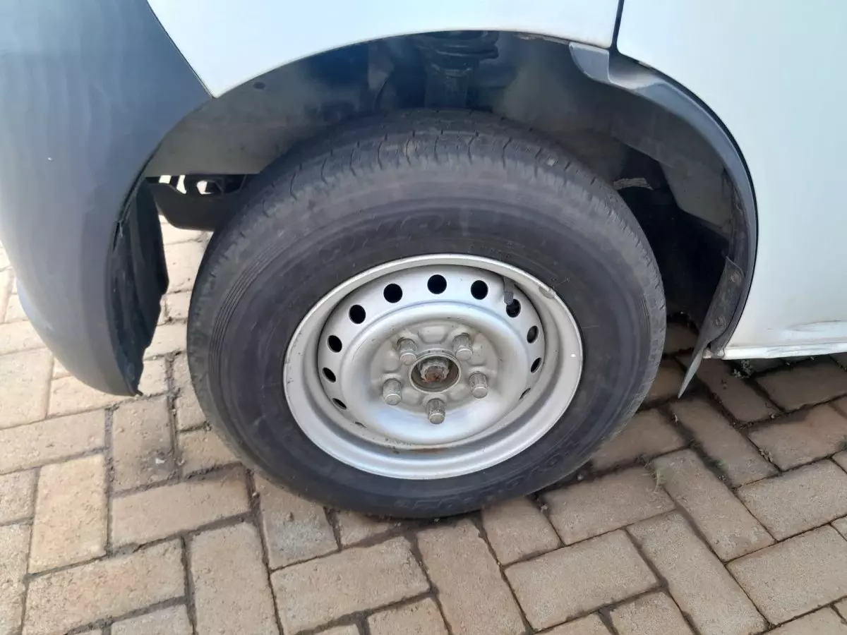tyre1