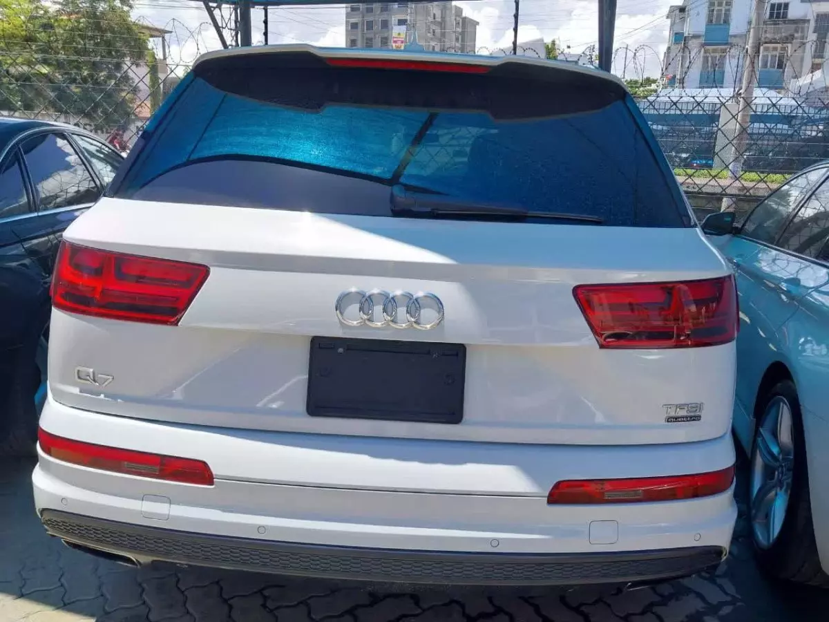 car Back