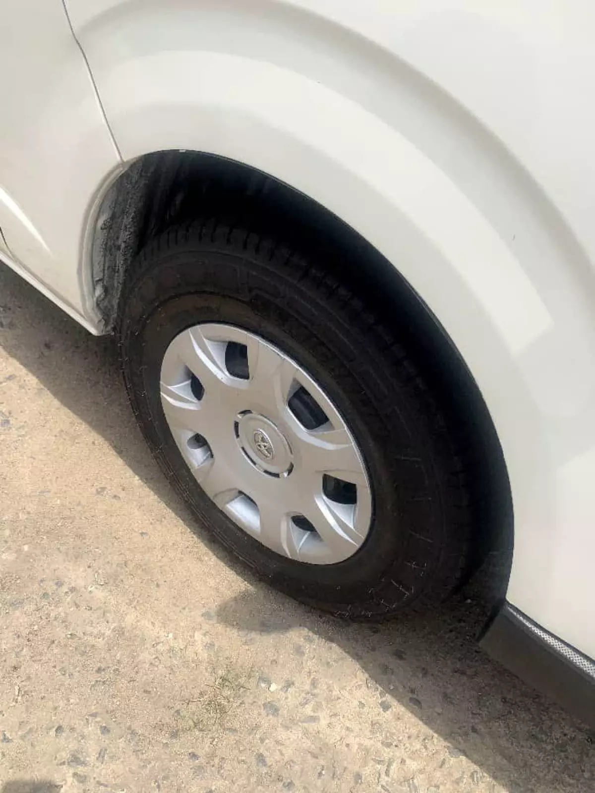 tyre1