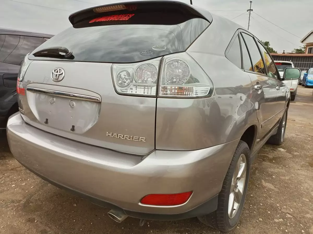 car Right Back