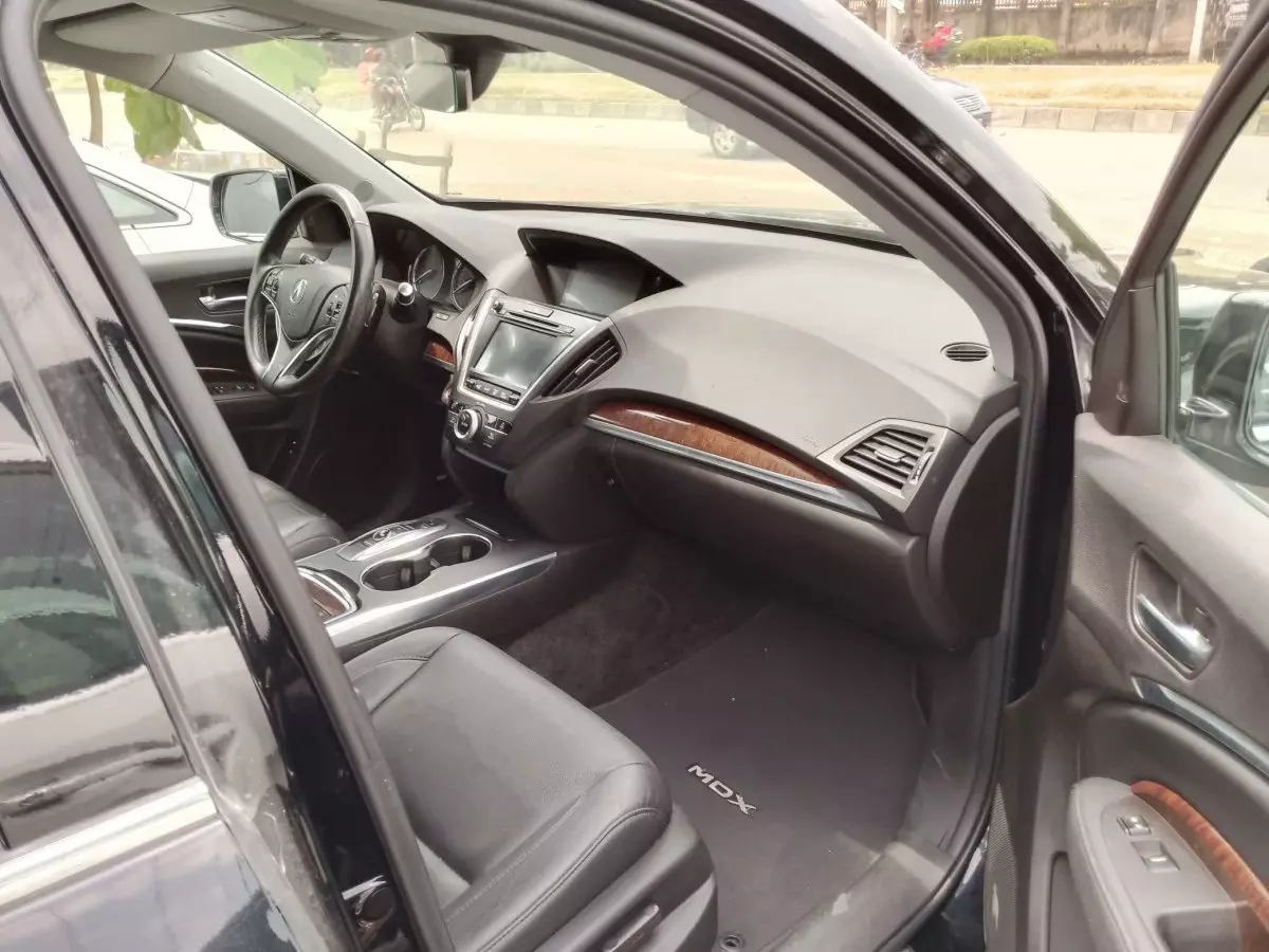 car Left