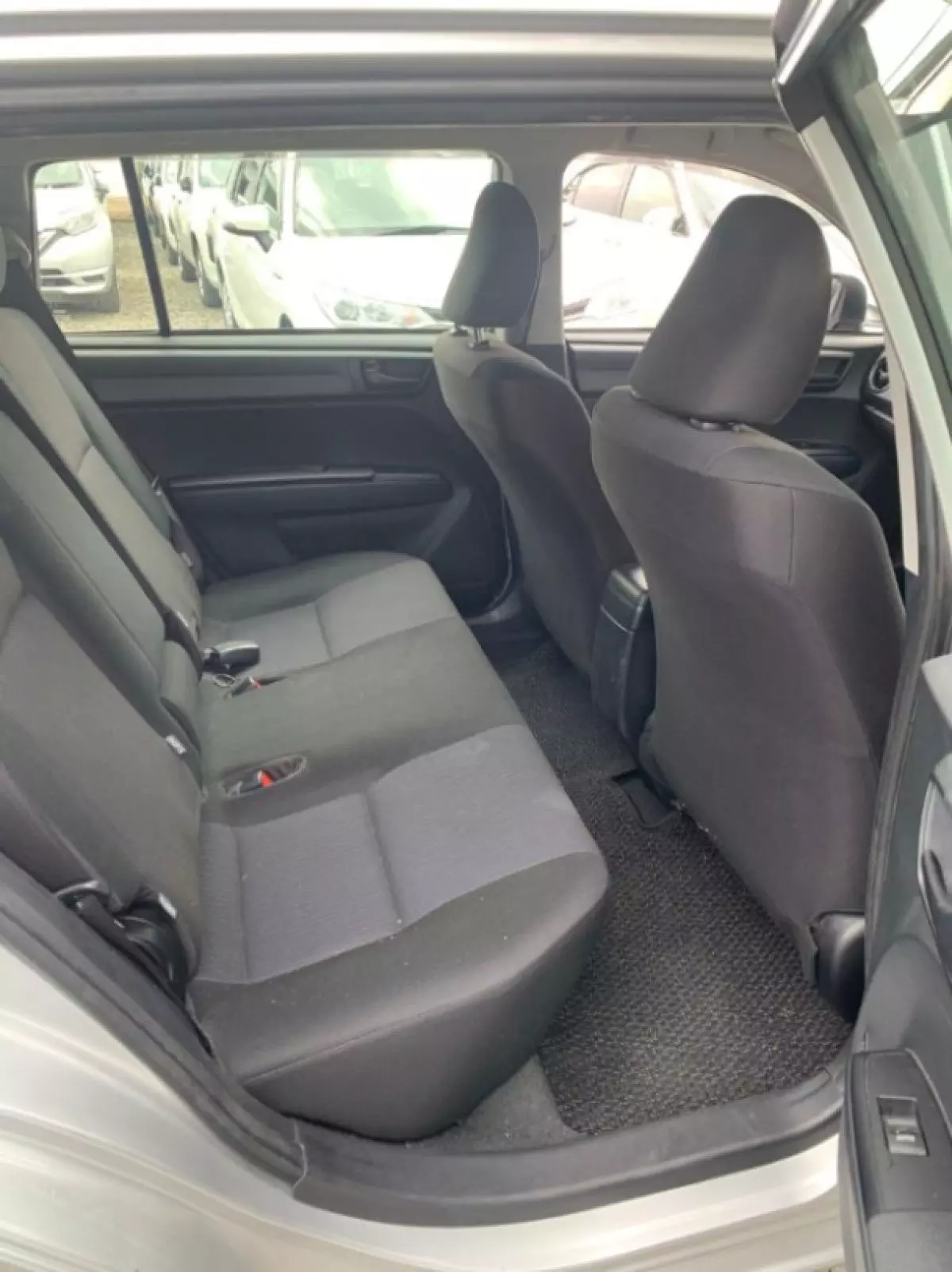 interiorBack