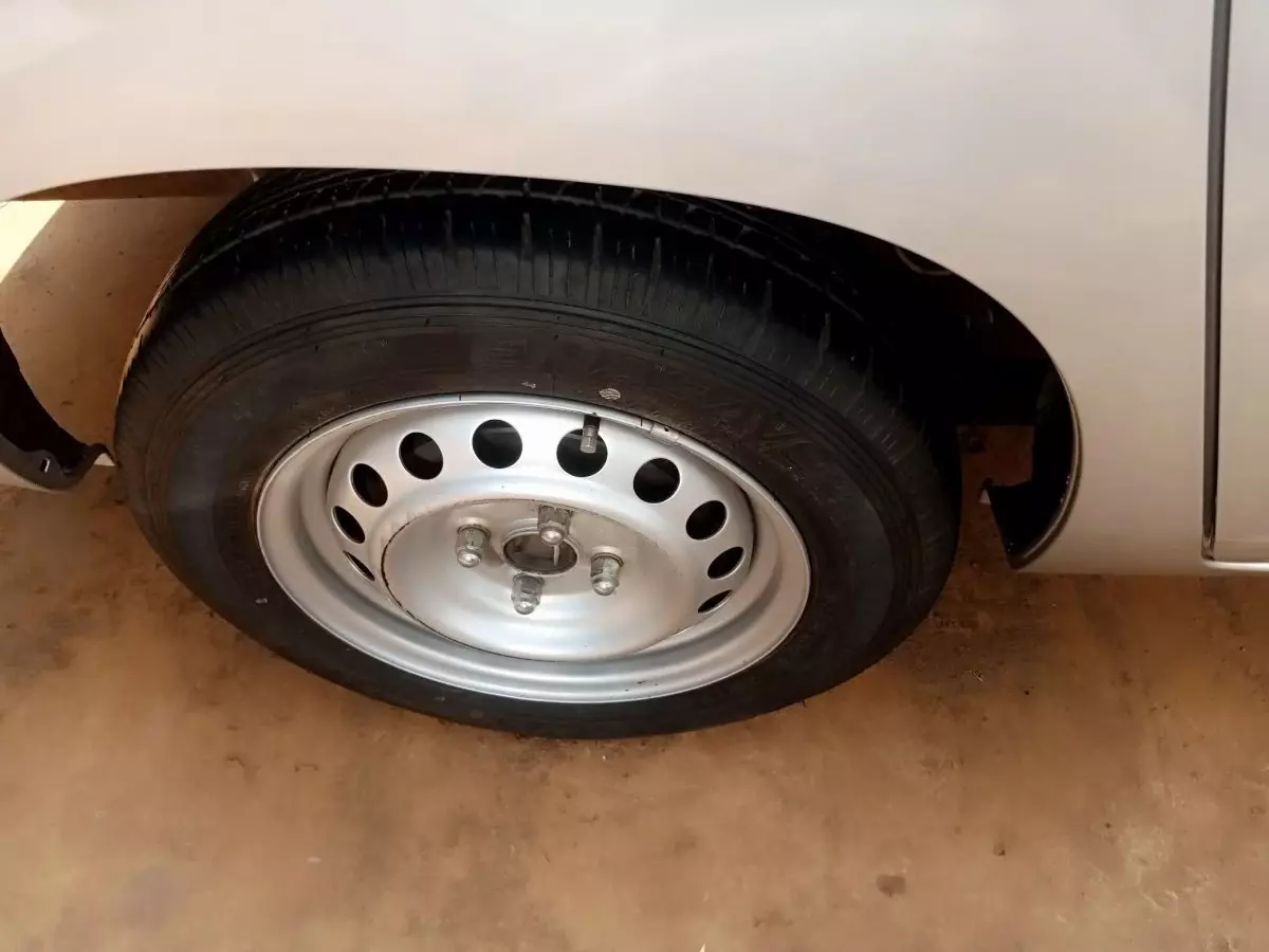 tyre3