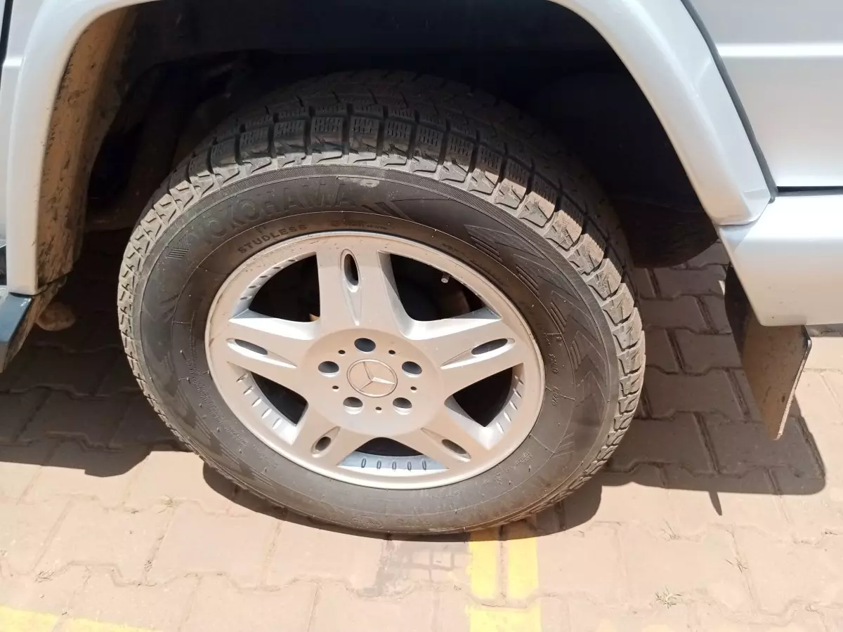 tyre1