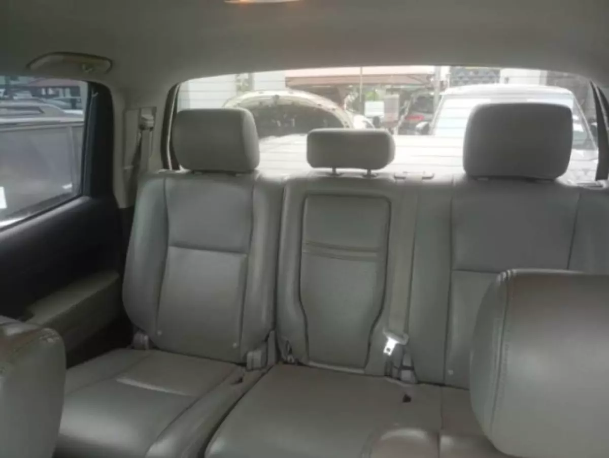 interiorBack