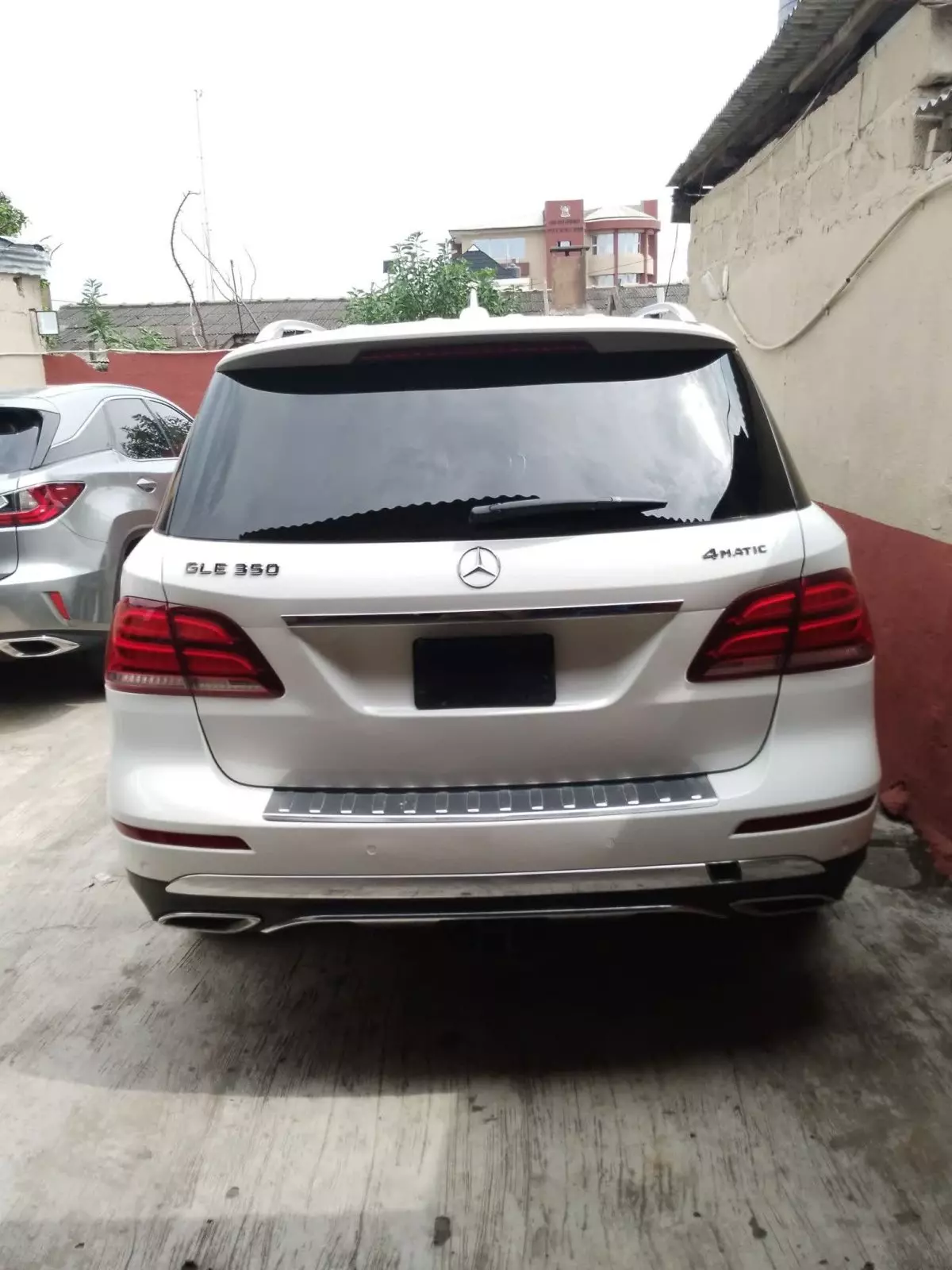 car Back